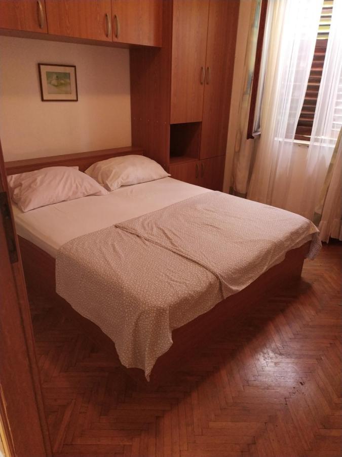 Honey Bee Cavtat Apartment ภายนอก รูปภาพ